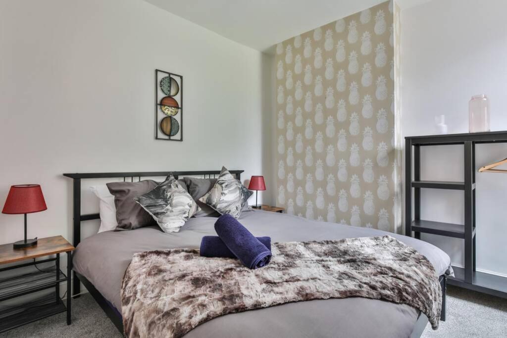 שפילד Refurbished Plush Property Great Transport Links מראה חיצוני תמונה