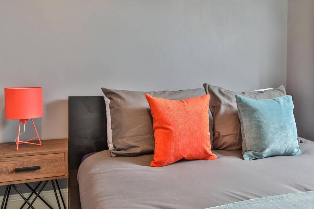 שפילד Refurbished Plush Property Great Transport Links מראה חיצוני תמונה