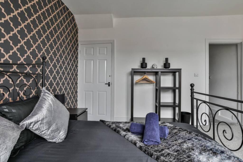 שפילד Refurbished Plush Property Great Transport Links מראה חיצוני תמונה